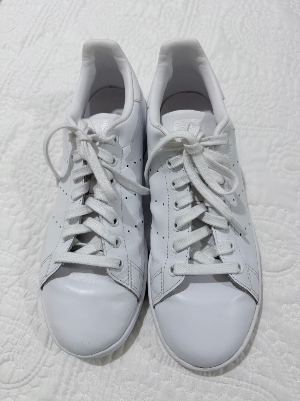 Adidas Stan Smith Classic Men’s size 9 White Leather Sneakers, Very Nice